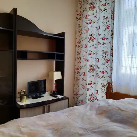 Guest house Velena 3*